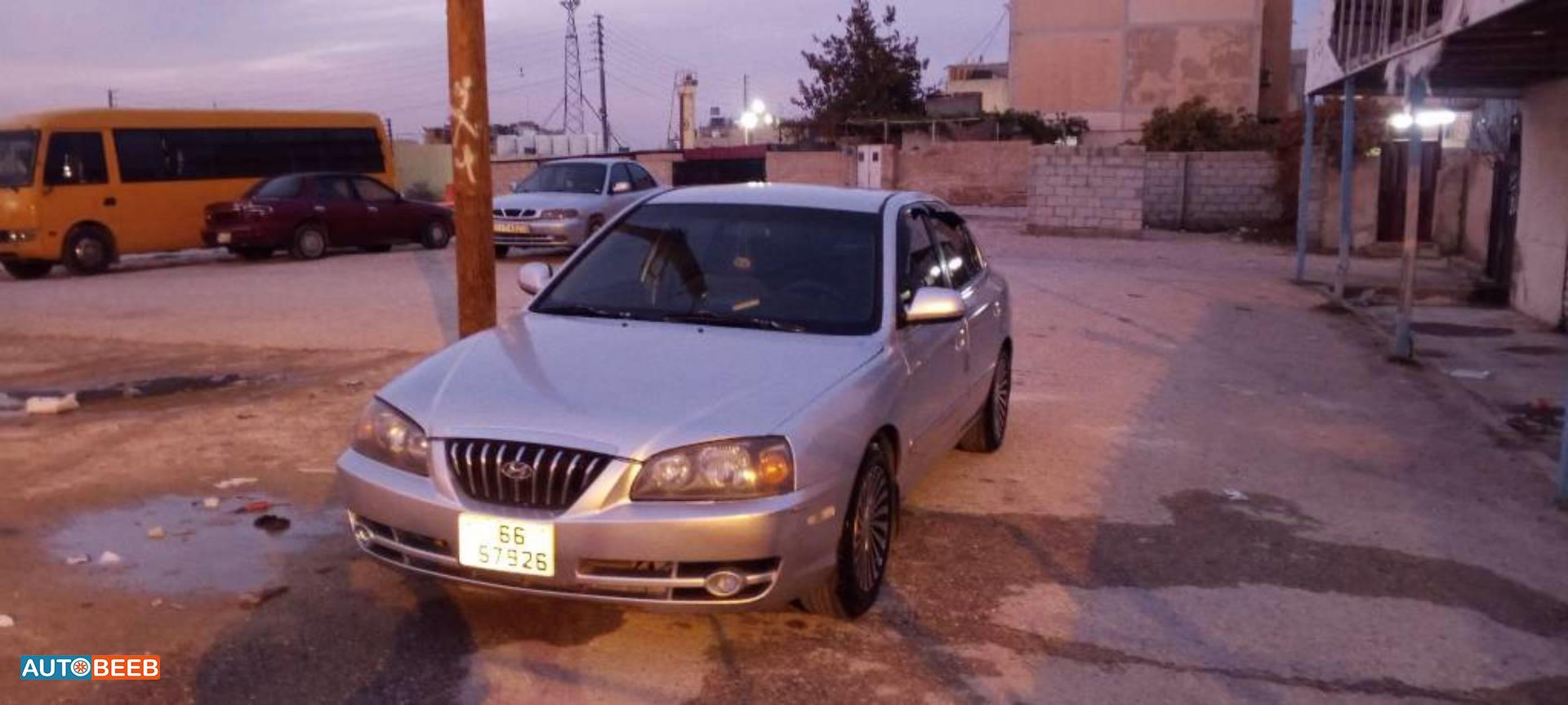 هيونداي افانتي 2001