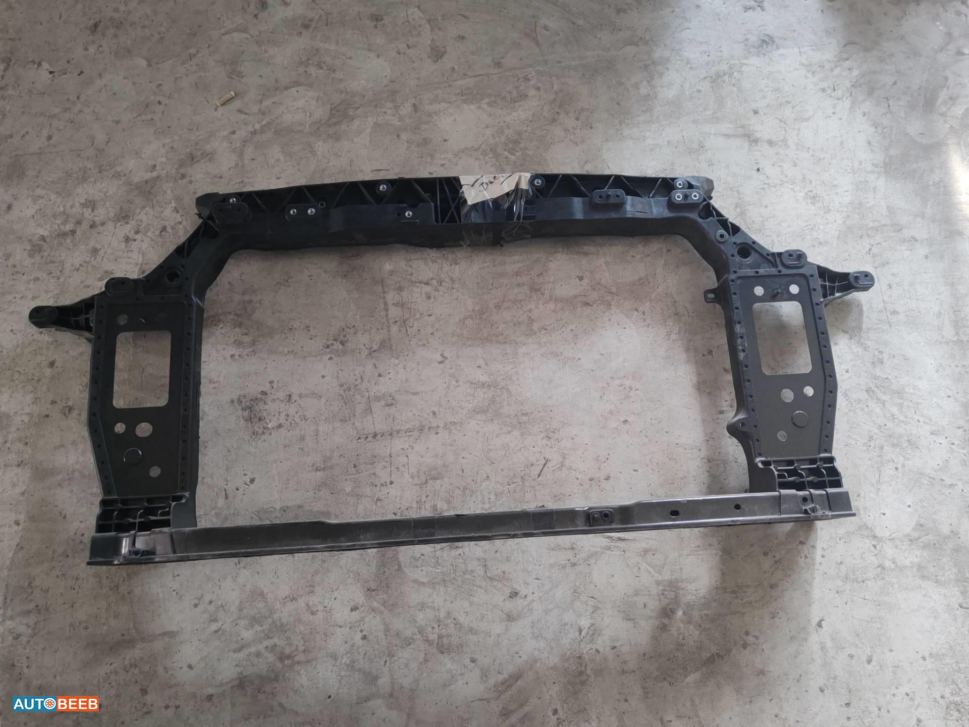 واجهة أمامية بلاستيك هيونداي i10 جراند 2014 2015