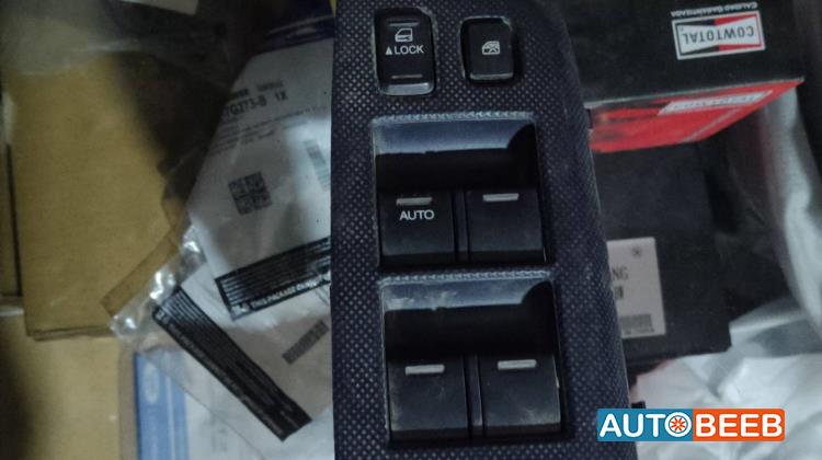 Cabin  Control buttons Honda Insight