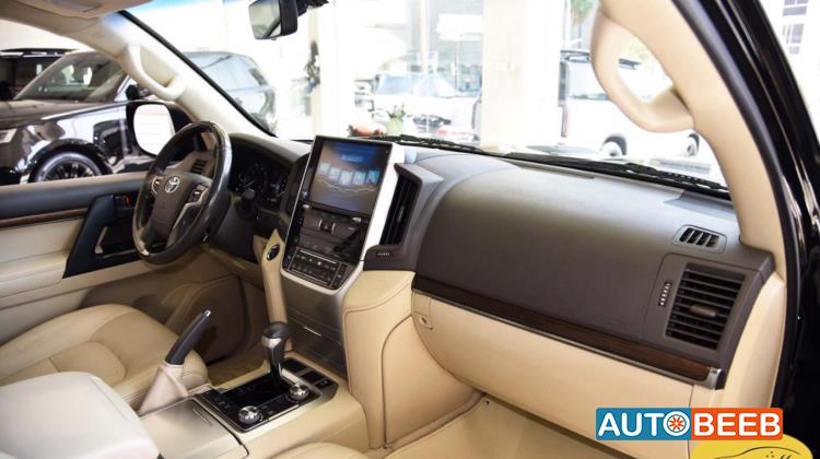 Toyota Land Cruiser 2019