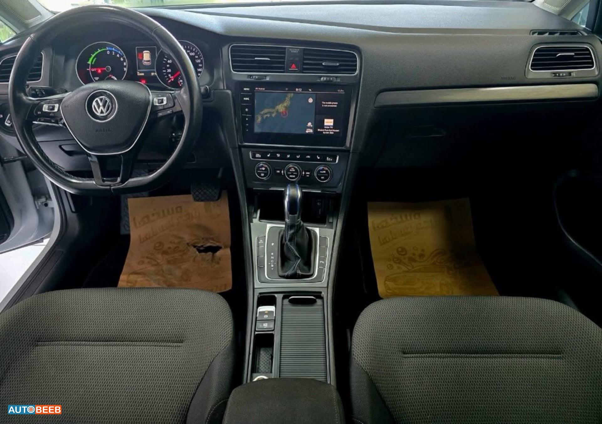 Volkswagen E-Golf 2019