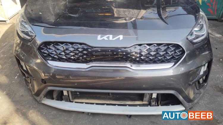 Body  Front clip KIA Niro