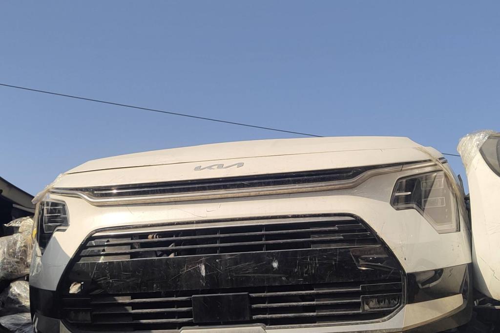 واجهة أمامية طمبون اضوية يمين شمال كيا نيرو 2023 2024