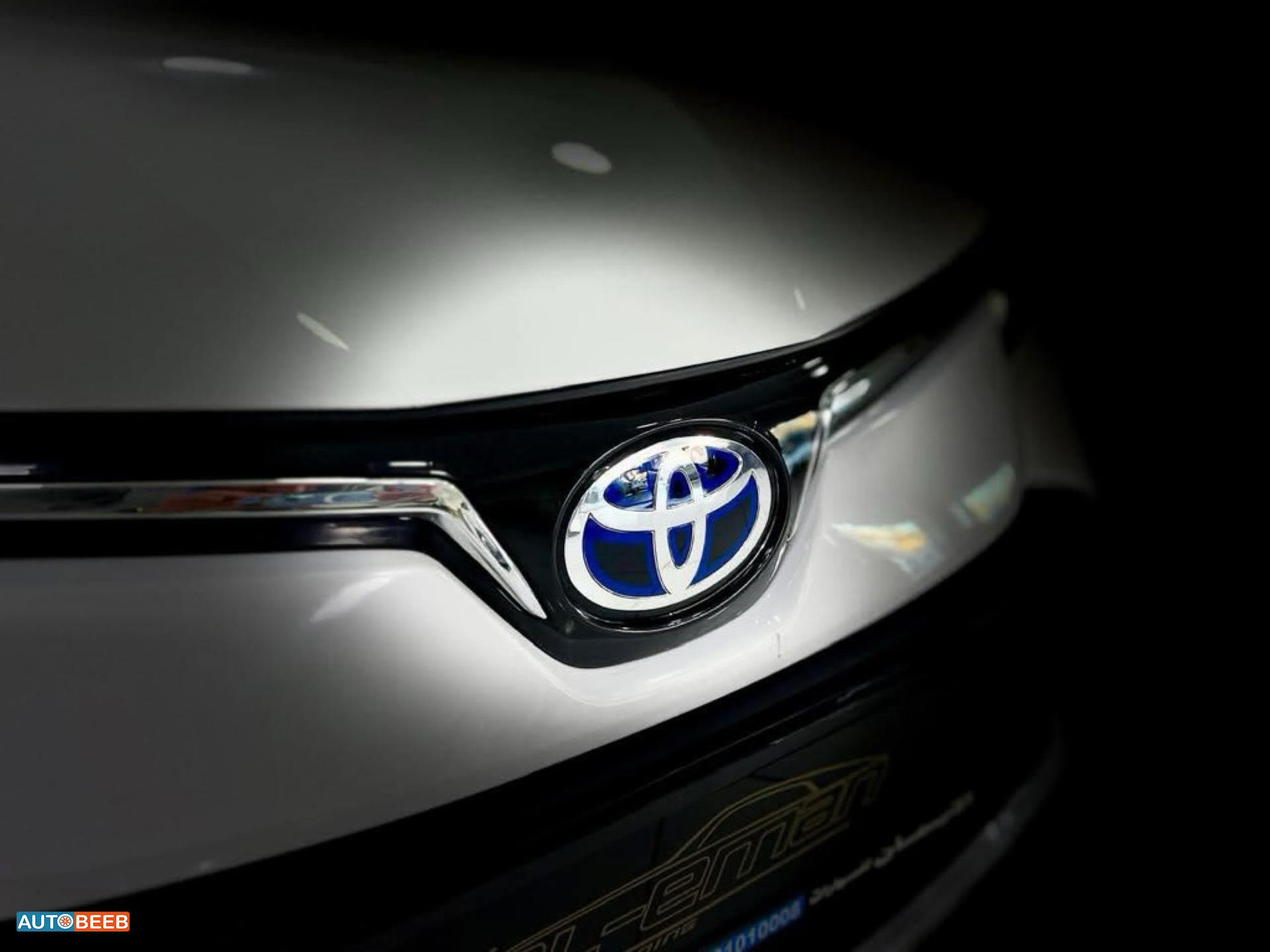 تويوتا كورولا 2021