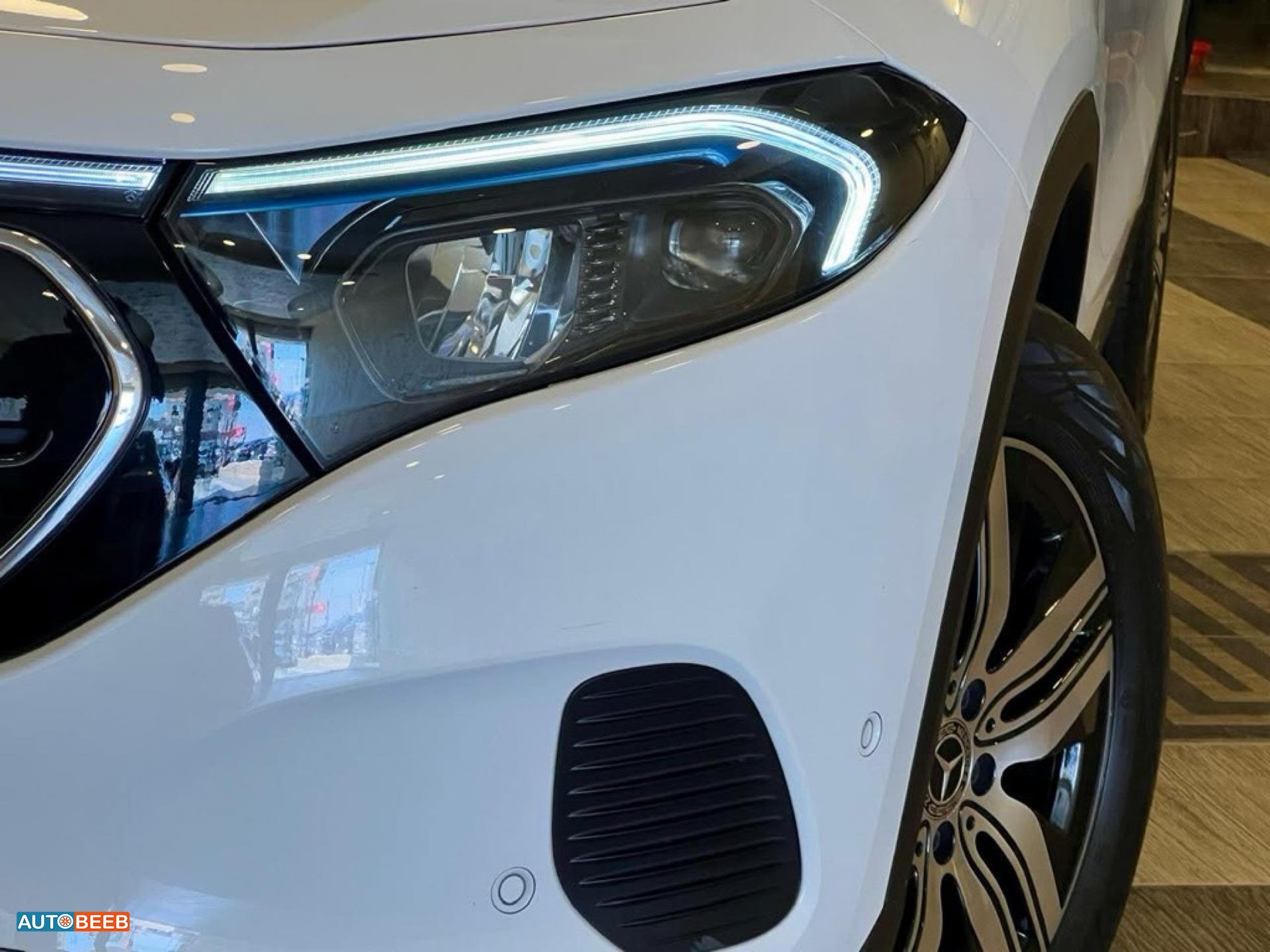 مرسيدس بنز EQA250 2023