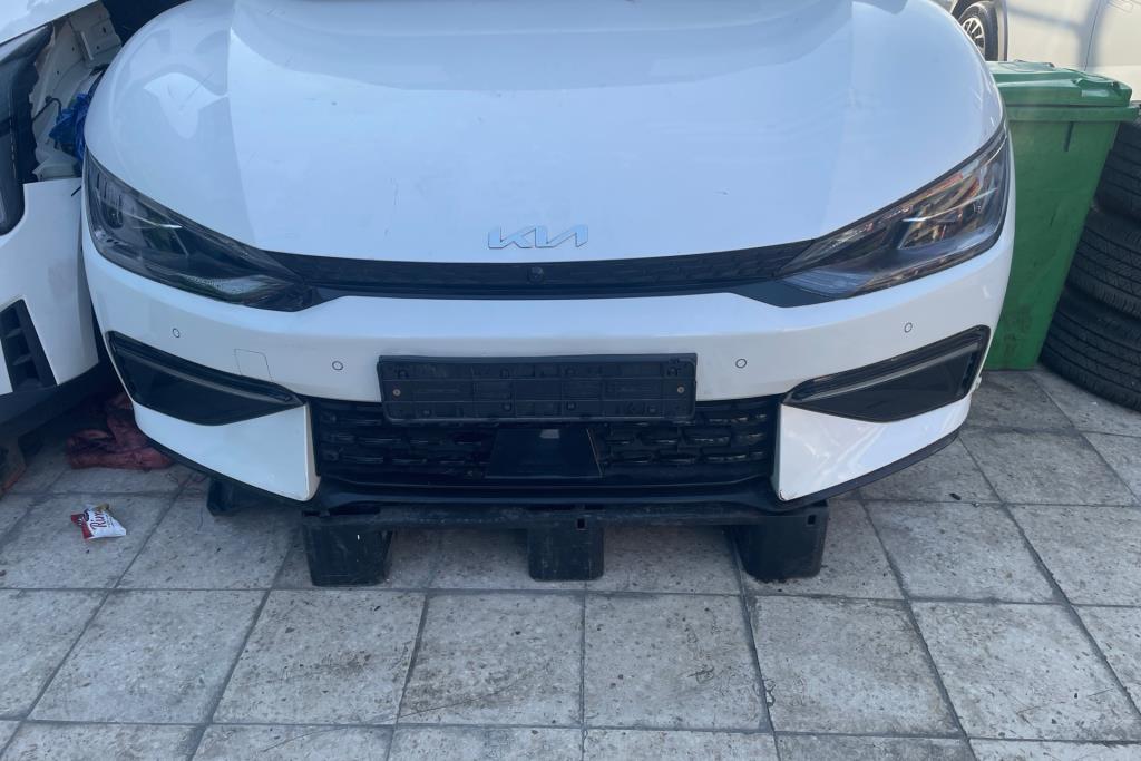 Body  Front clip KIA EV6