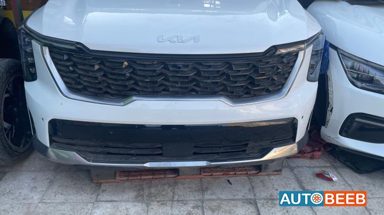 Body  Front clip KIA Sorento