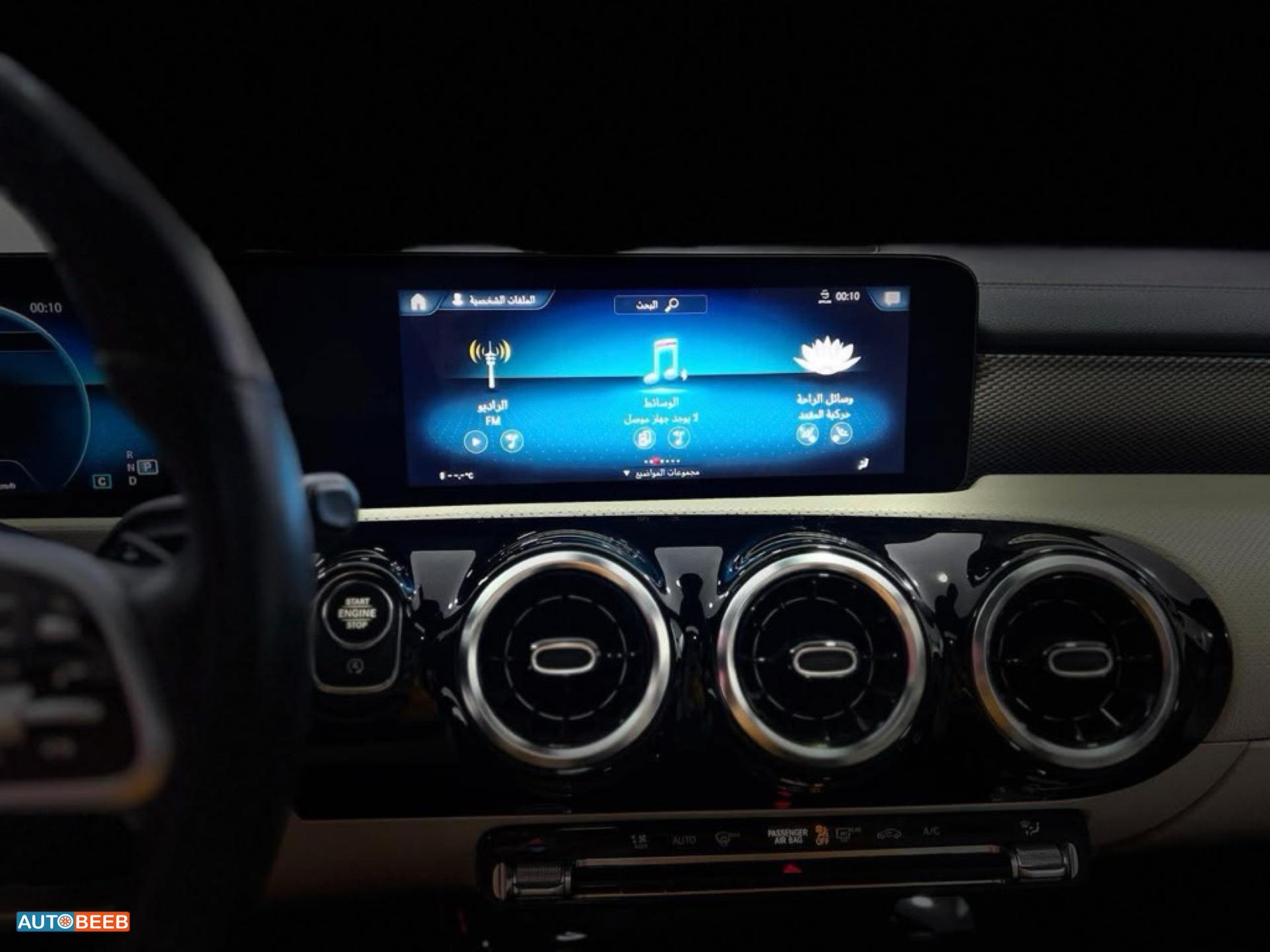 مرسيدس بنز CLA200 2022