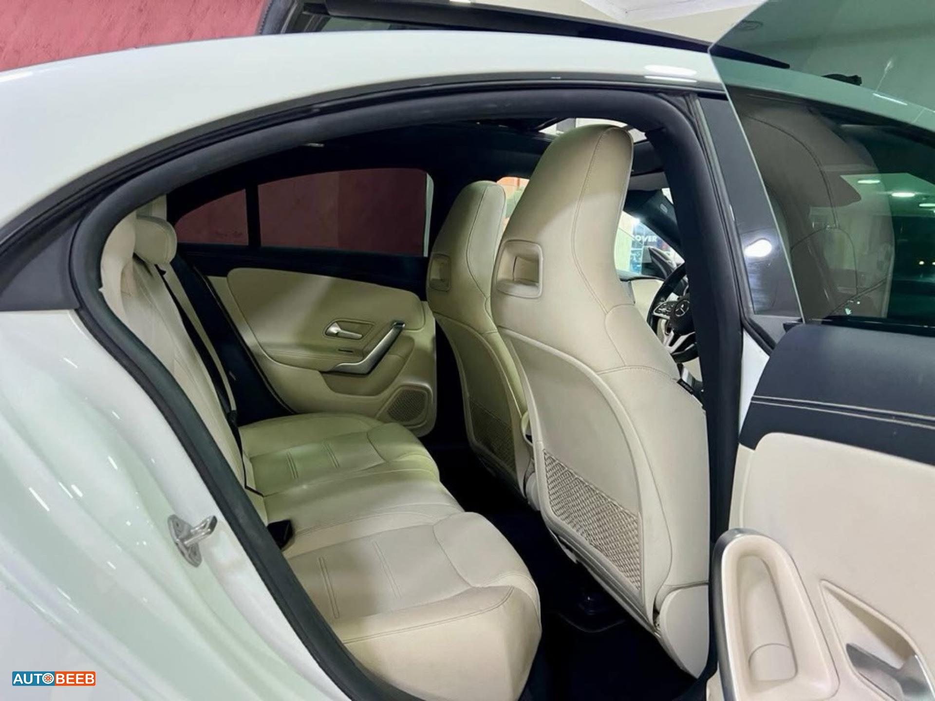 مرسيدس بنز CLA200 2022