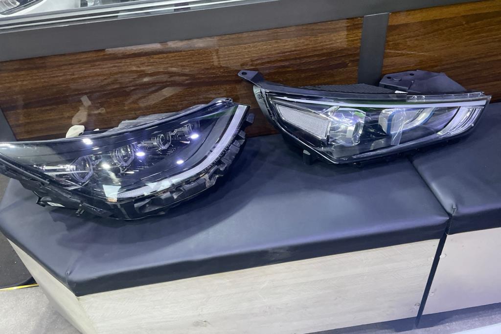 Lights Front light Hyundai Sonata