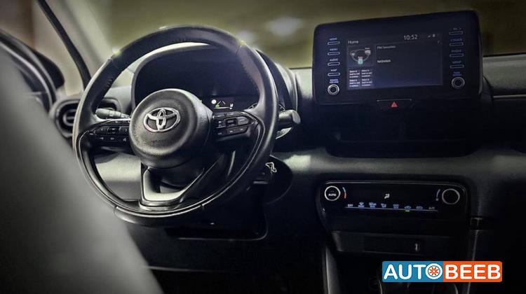 Toyota Yaris 2023
