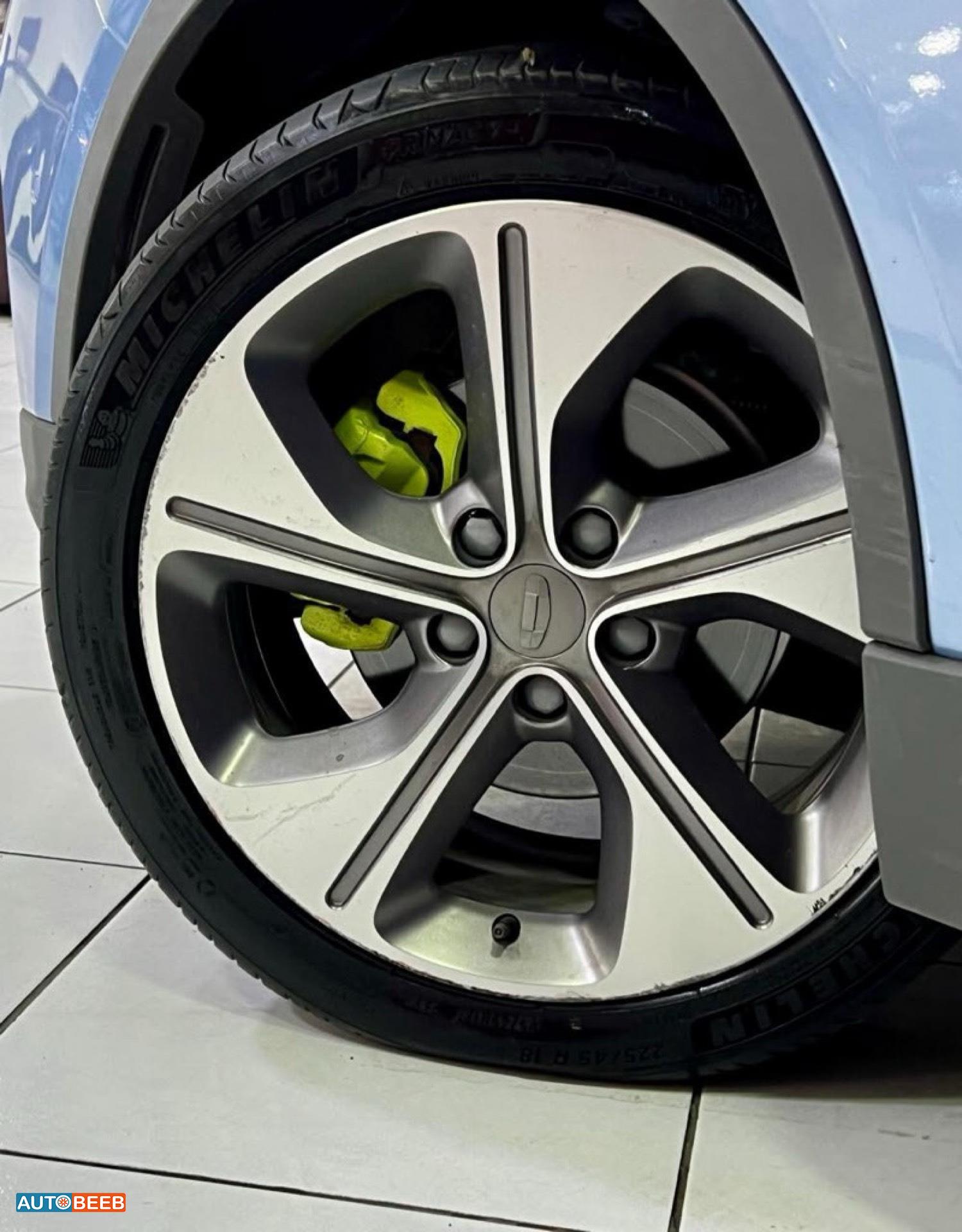 Geely Geometry C 2022