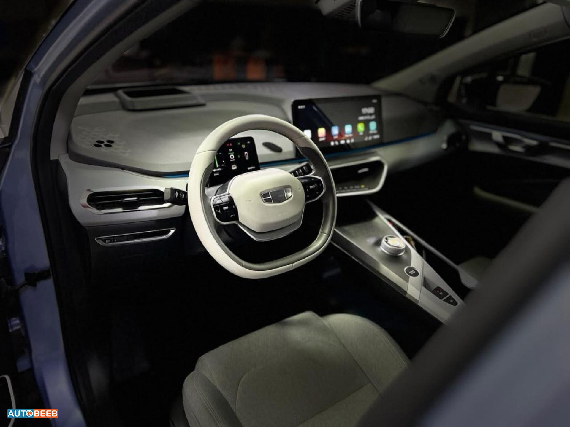 Geely Geometry C 2022