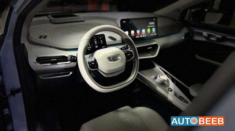 Geely Geometry C 2022