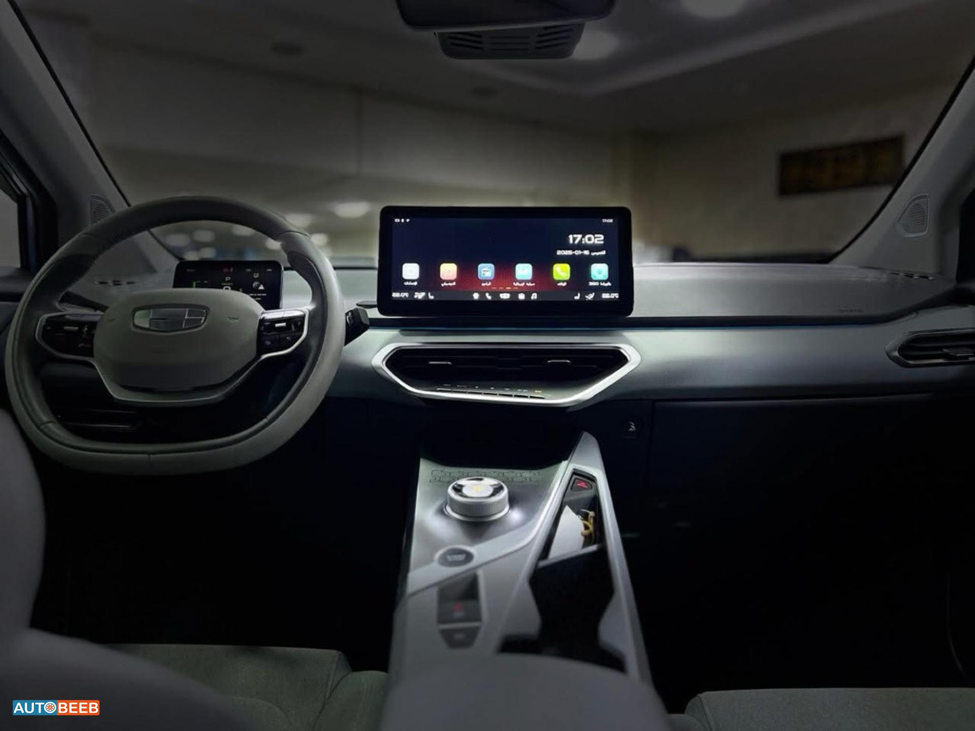 Geely Geometry C 2022