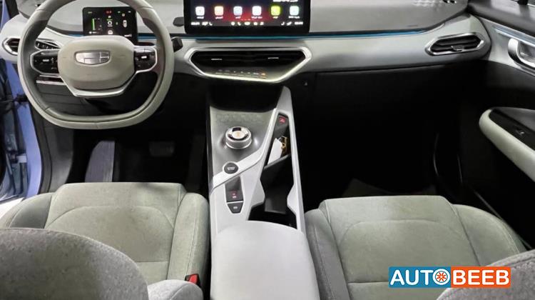 Geely Geometry C 2022