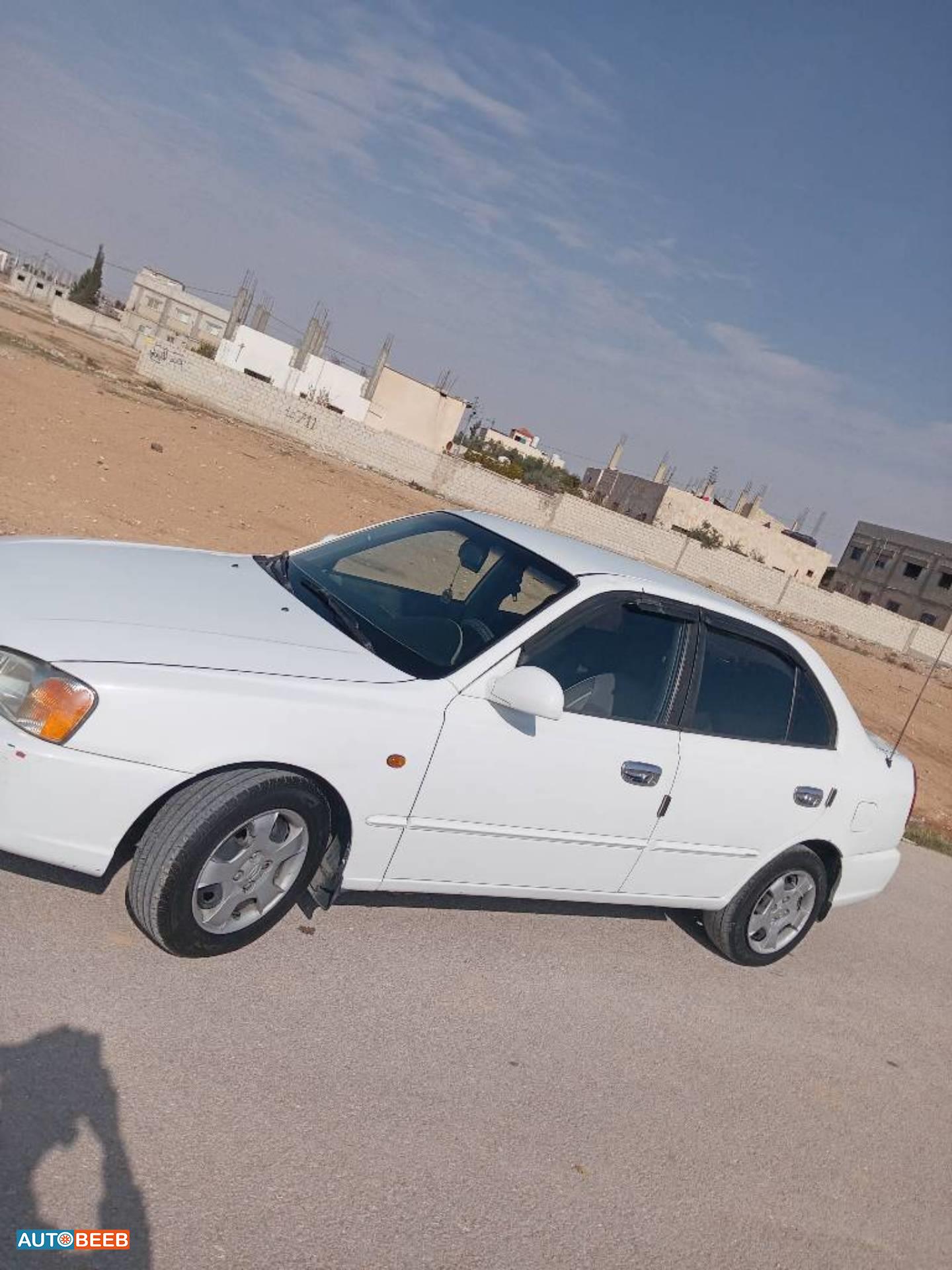 Hyundai Verna 2002