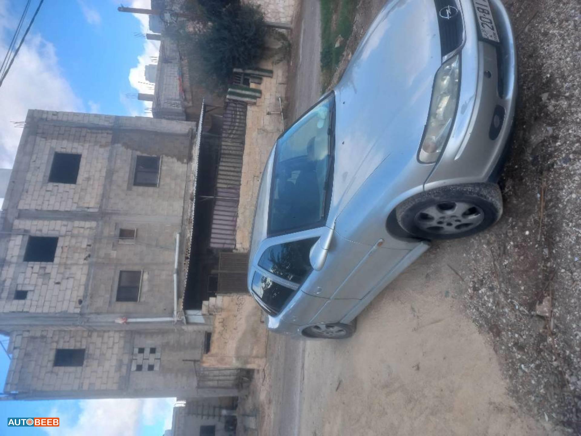 اوبل فيكترا 2001