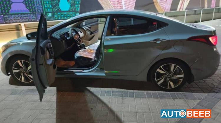 Hyundai Elantra 2014