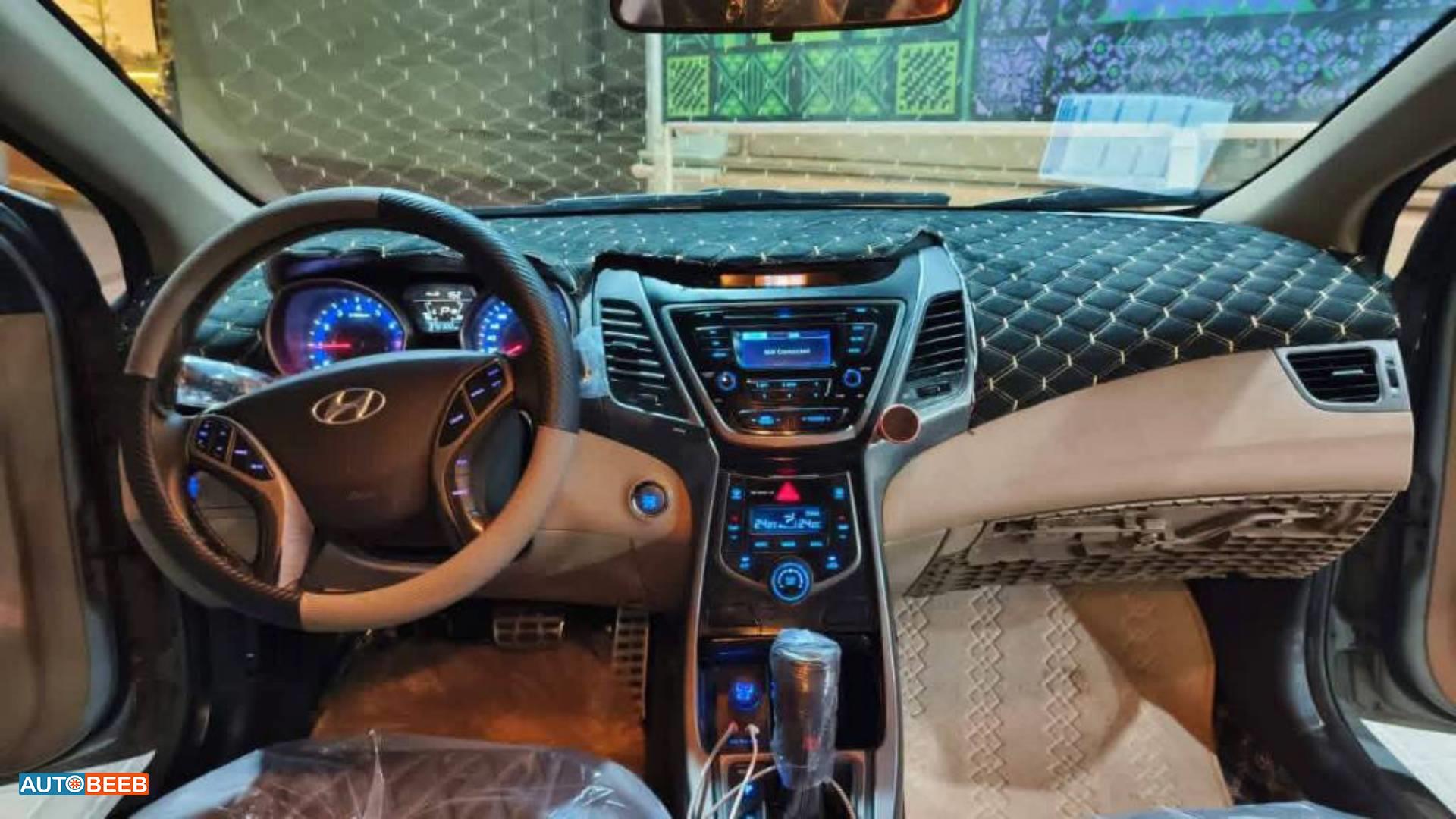 Hyundai Elantra 2014