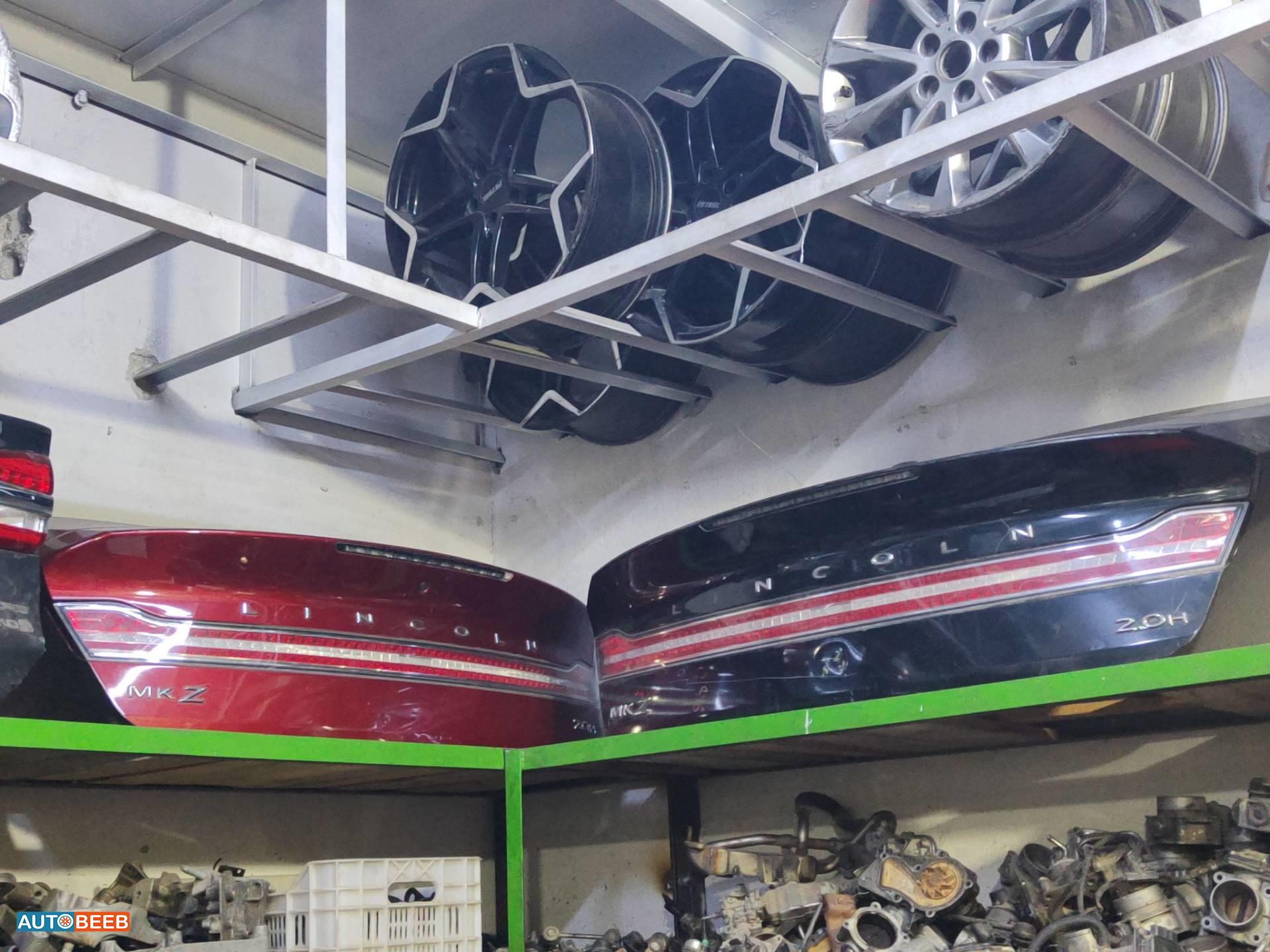 Body  Trunk Lincoln MKZ