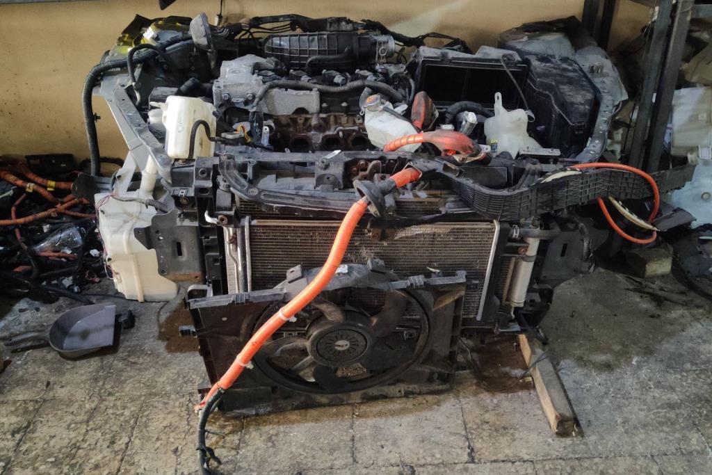 Body  Front clip Nissan Altima