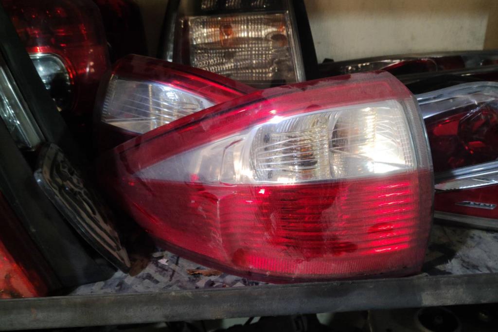 Lights Rear light Ford C-Max