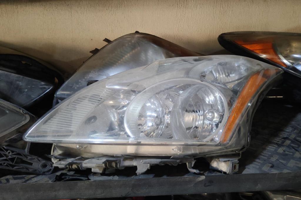 Lights Front light Nissan Altima