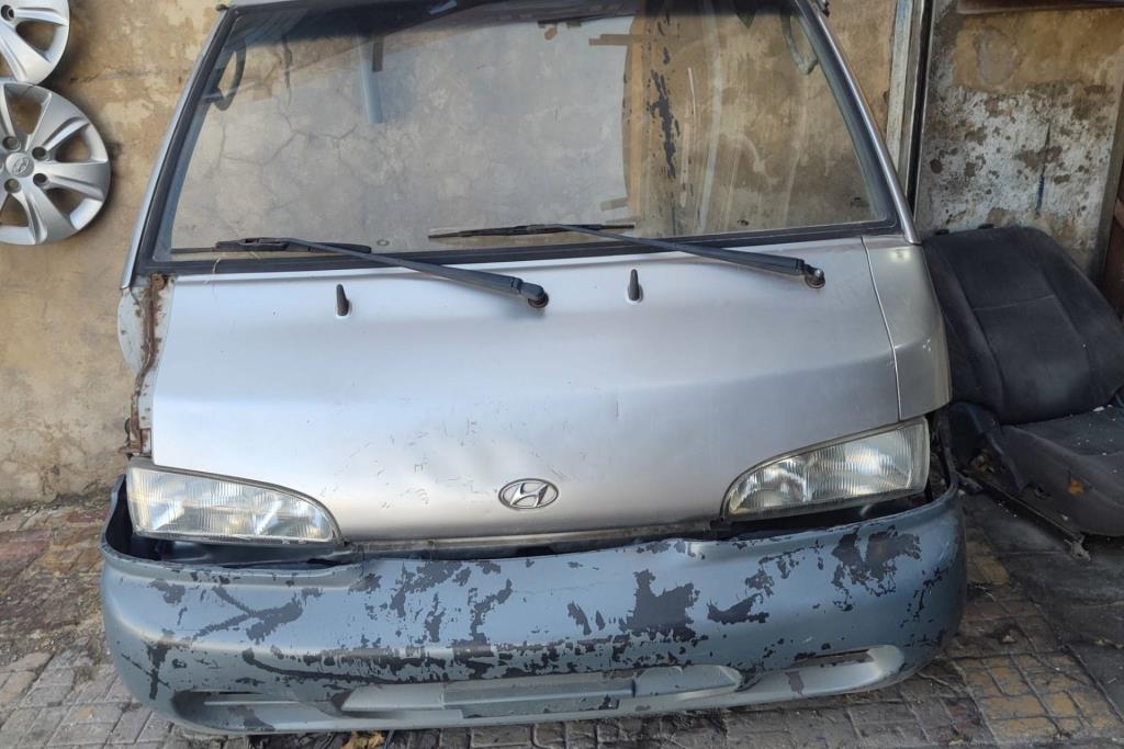 Body  Front clip Hyundai H100