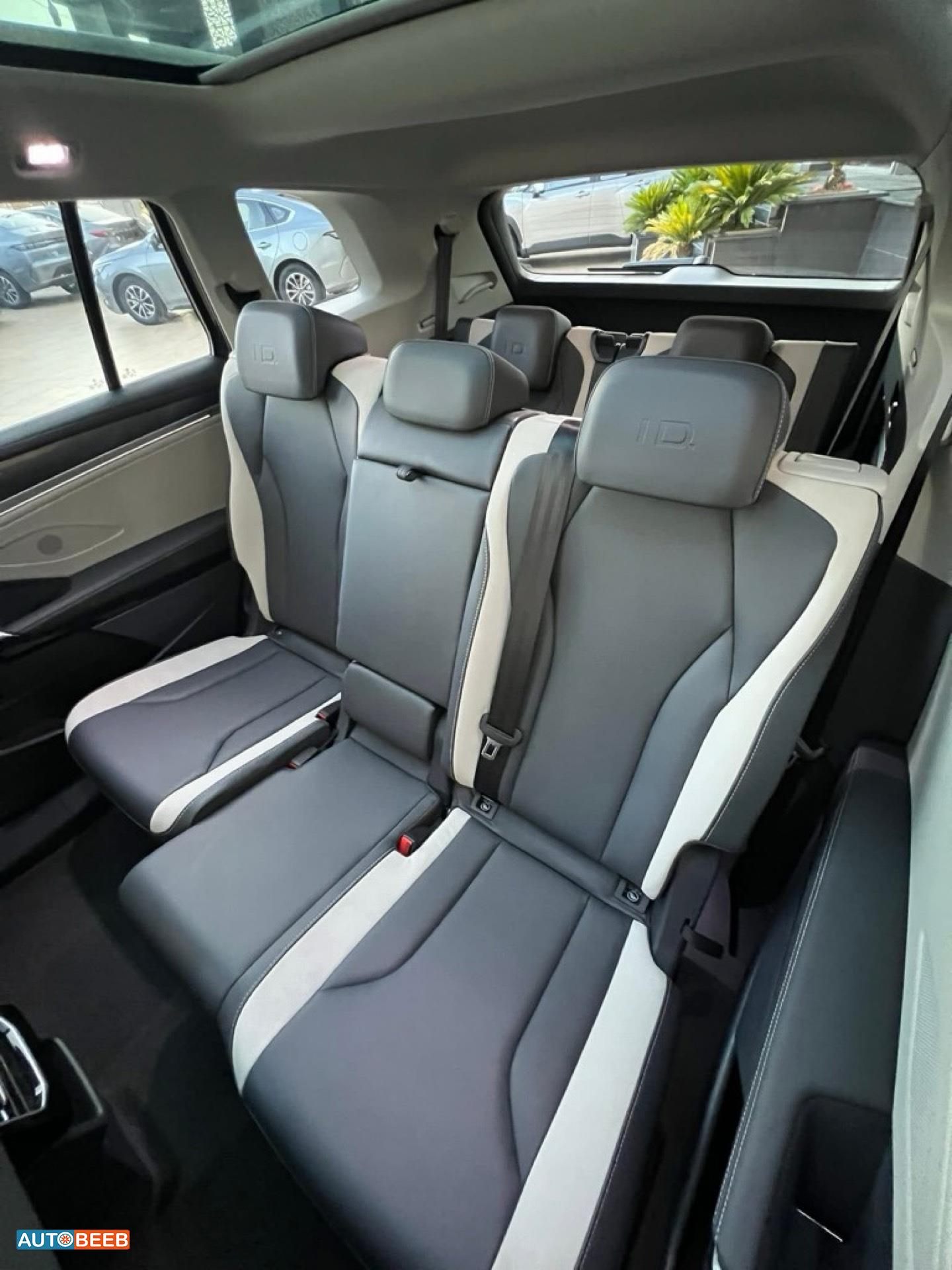 Volkswagen ID.6 2022