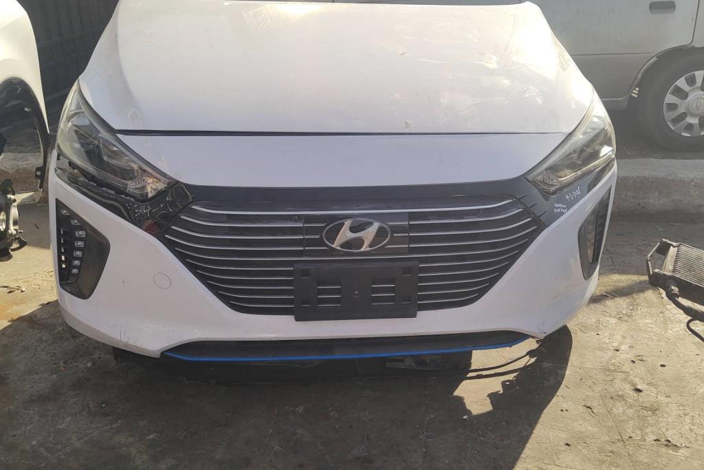 Body  Front clip Hyundai Ioniq