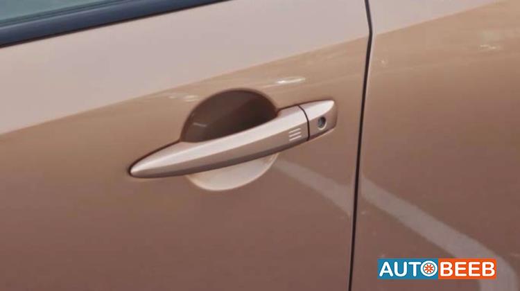 نيسان اريا 2022