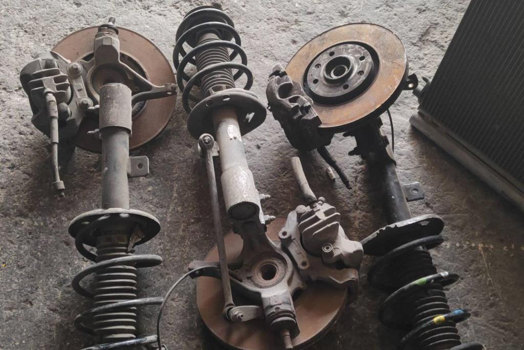  Shock Absorber Peugeot 308