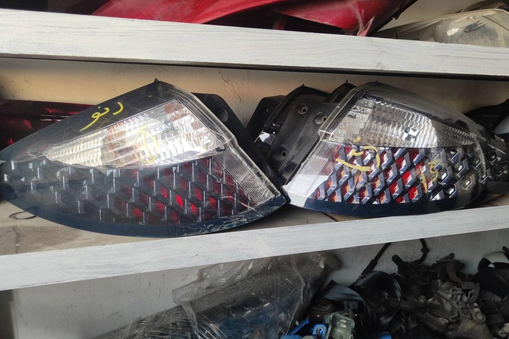 ضوء خلفي يمين شمال رينو فلوينس 2017 2018 2019