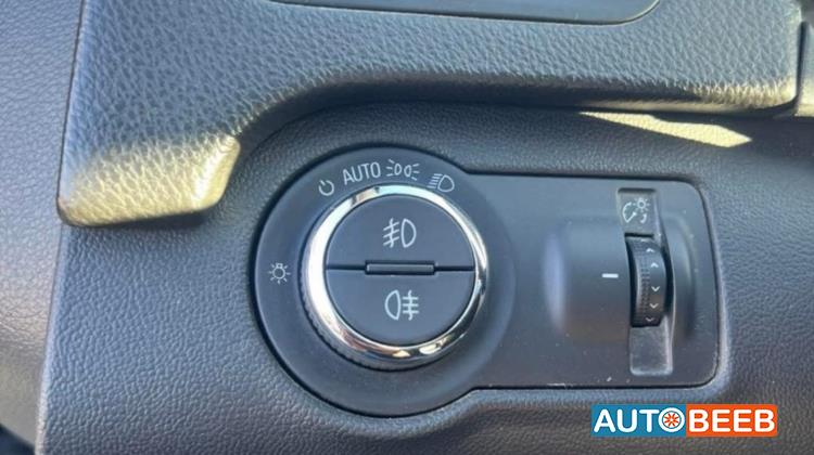 اوبل انسيغنيا 2016