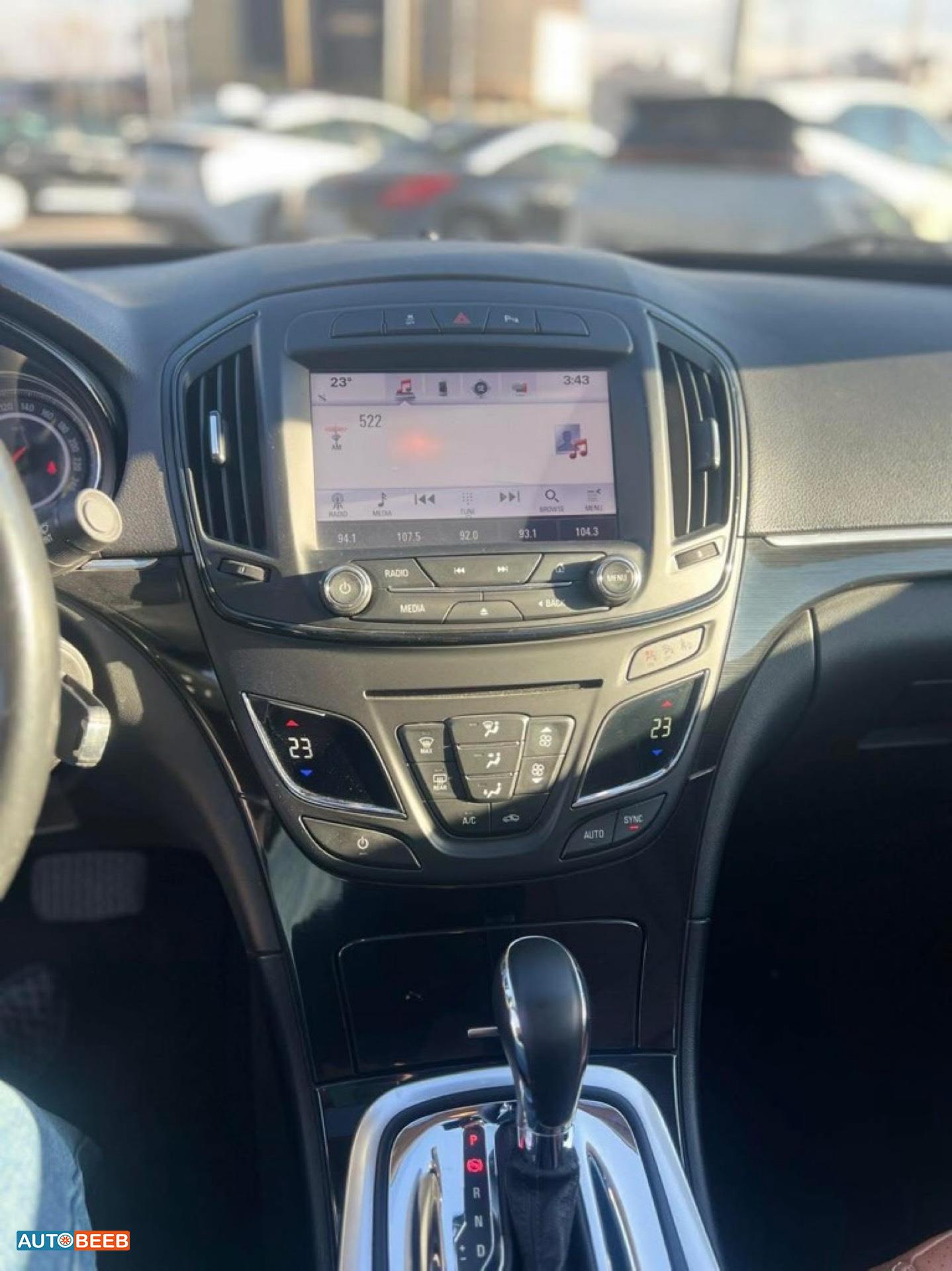 اوبل انسيغنيا 2016