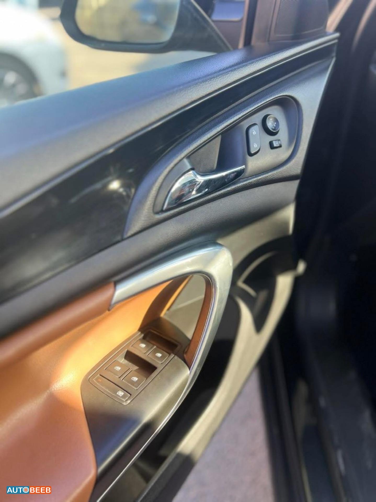 اوبل انسيغنيا 2016