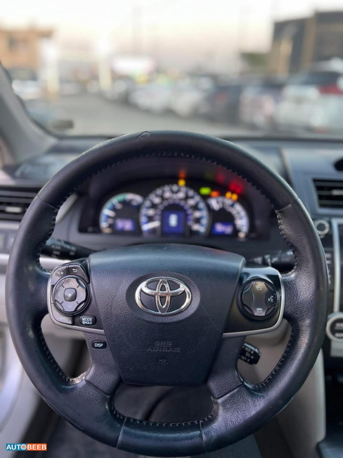 Toyota Camry 2013