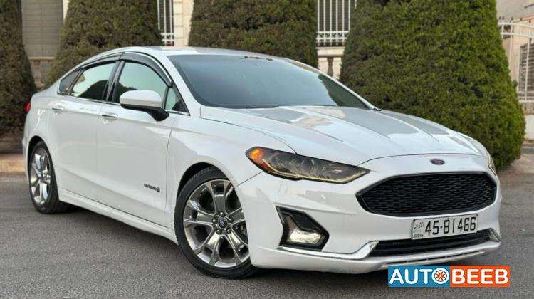 Ford Fusion 2017