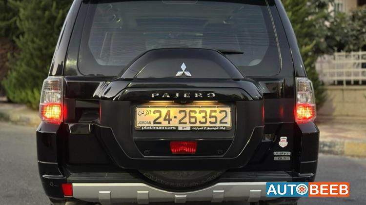 Mitsubishi Pajero 2017