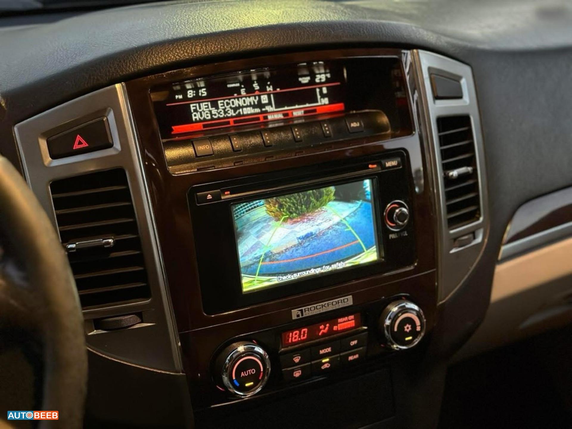 Mitsubishi Pajero 2017