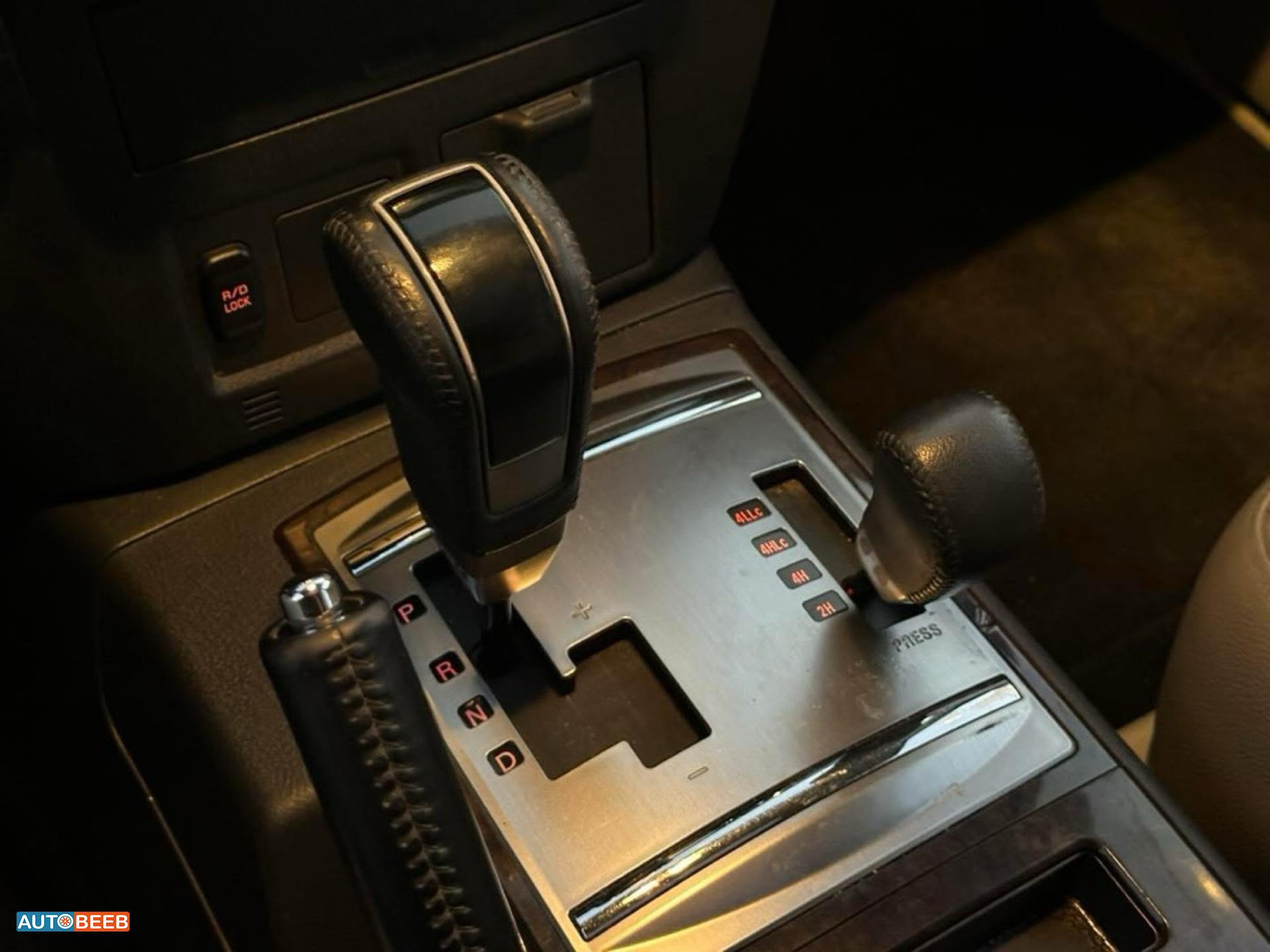 Mitsubishi Pajero 2017