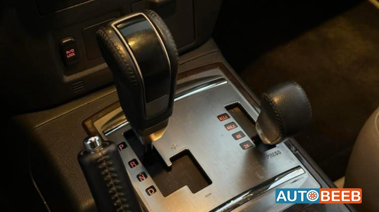 Mitsubishi Pajero 2017