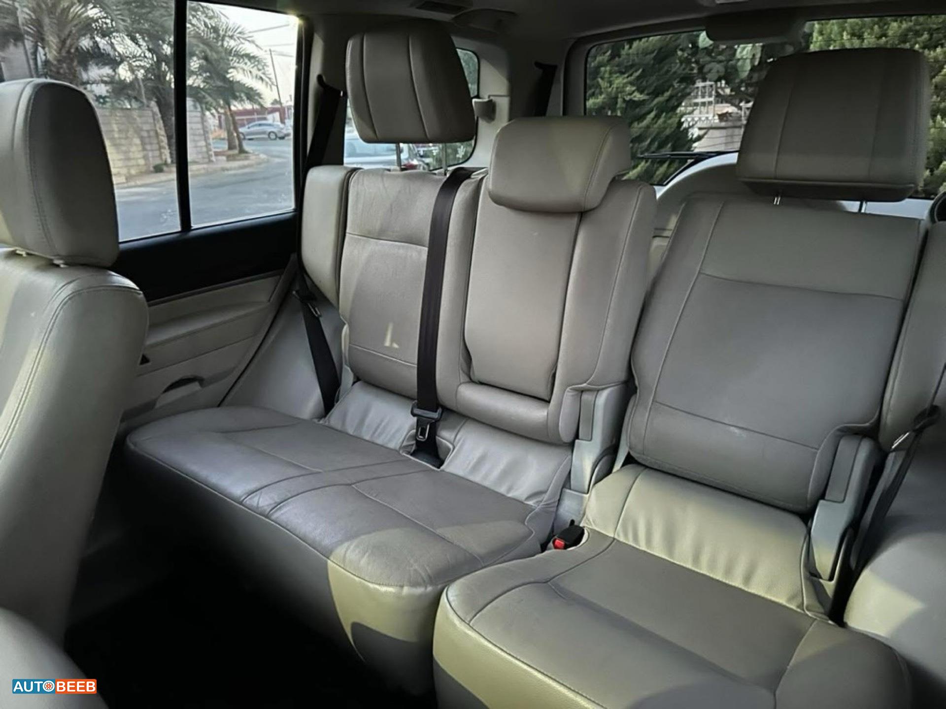 Mitsubishi Pajero 2017