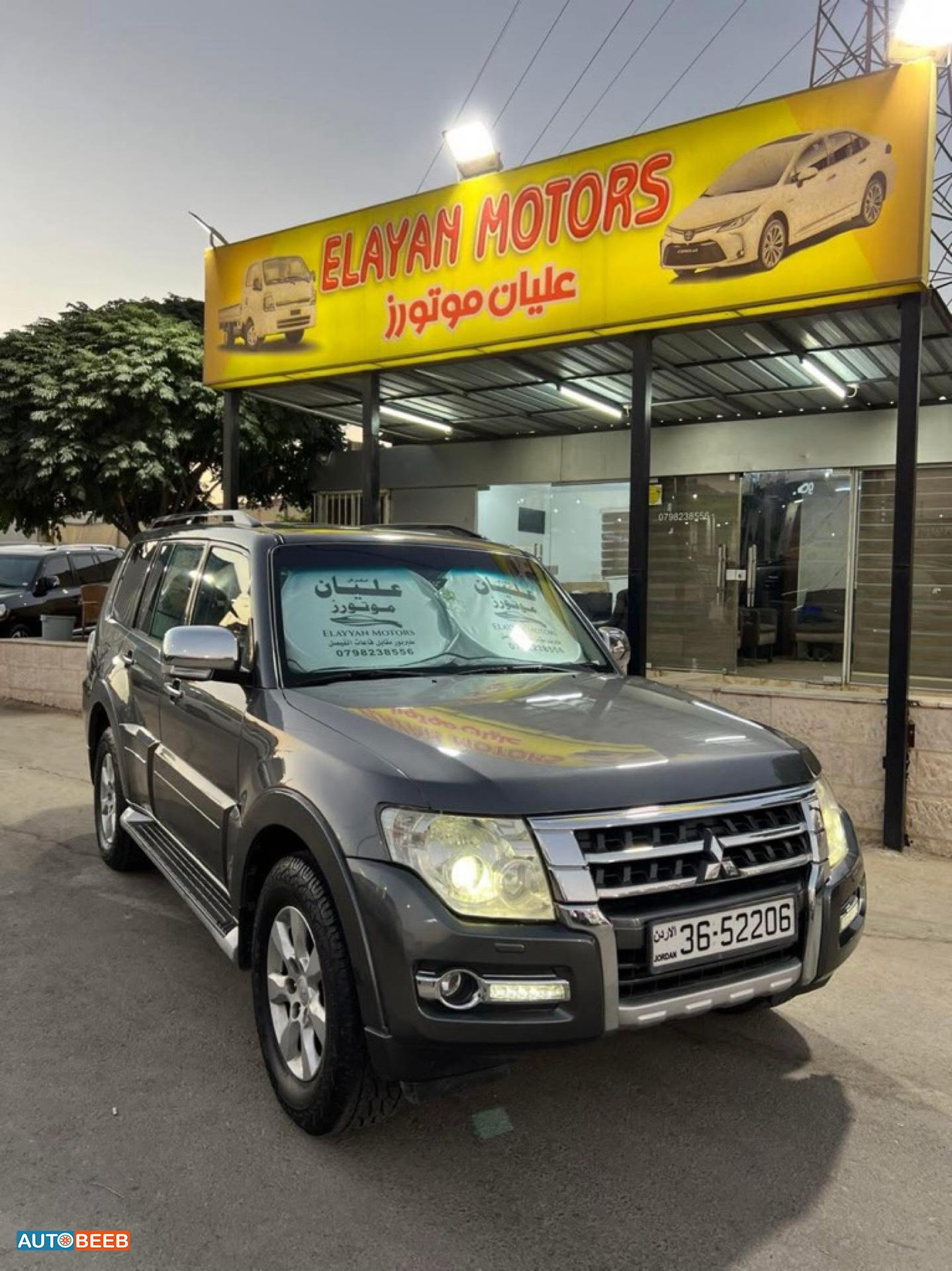 Mitsubishi Pajero 2015