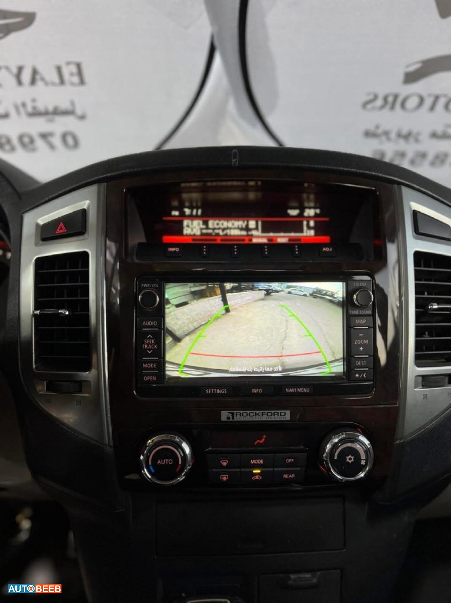 Mitsubishi Pajero 2015