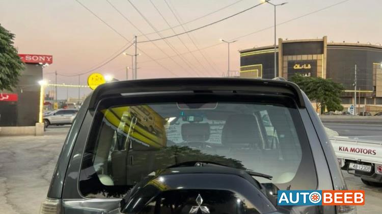 Mitsubishi Pajero 2015