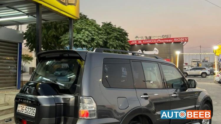 Mitsubishi Pajero 2015