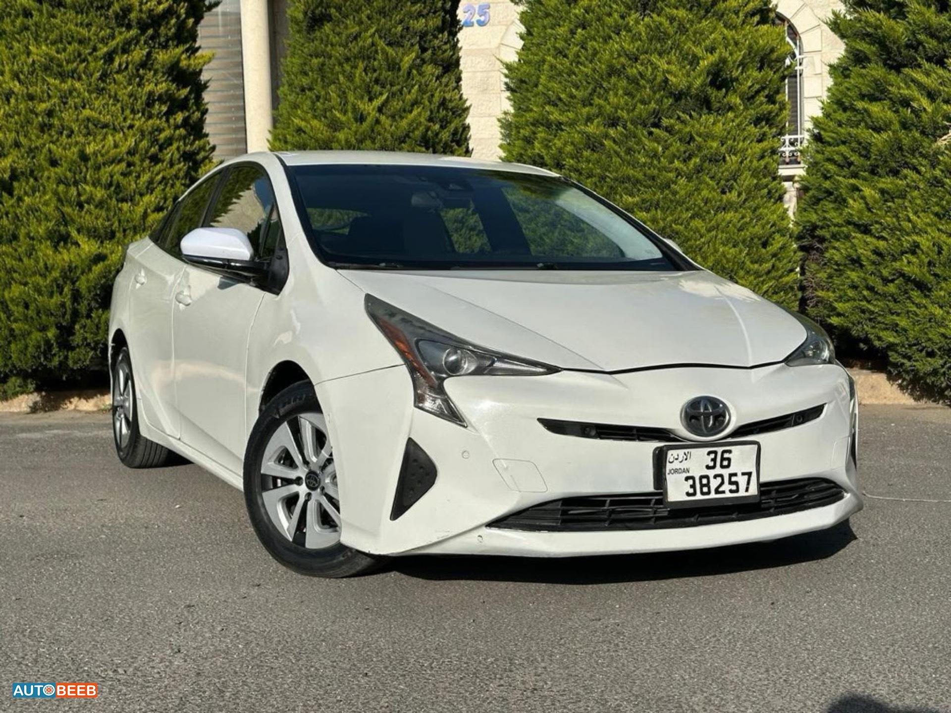 Toyota Prius 2018