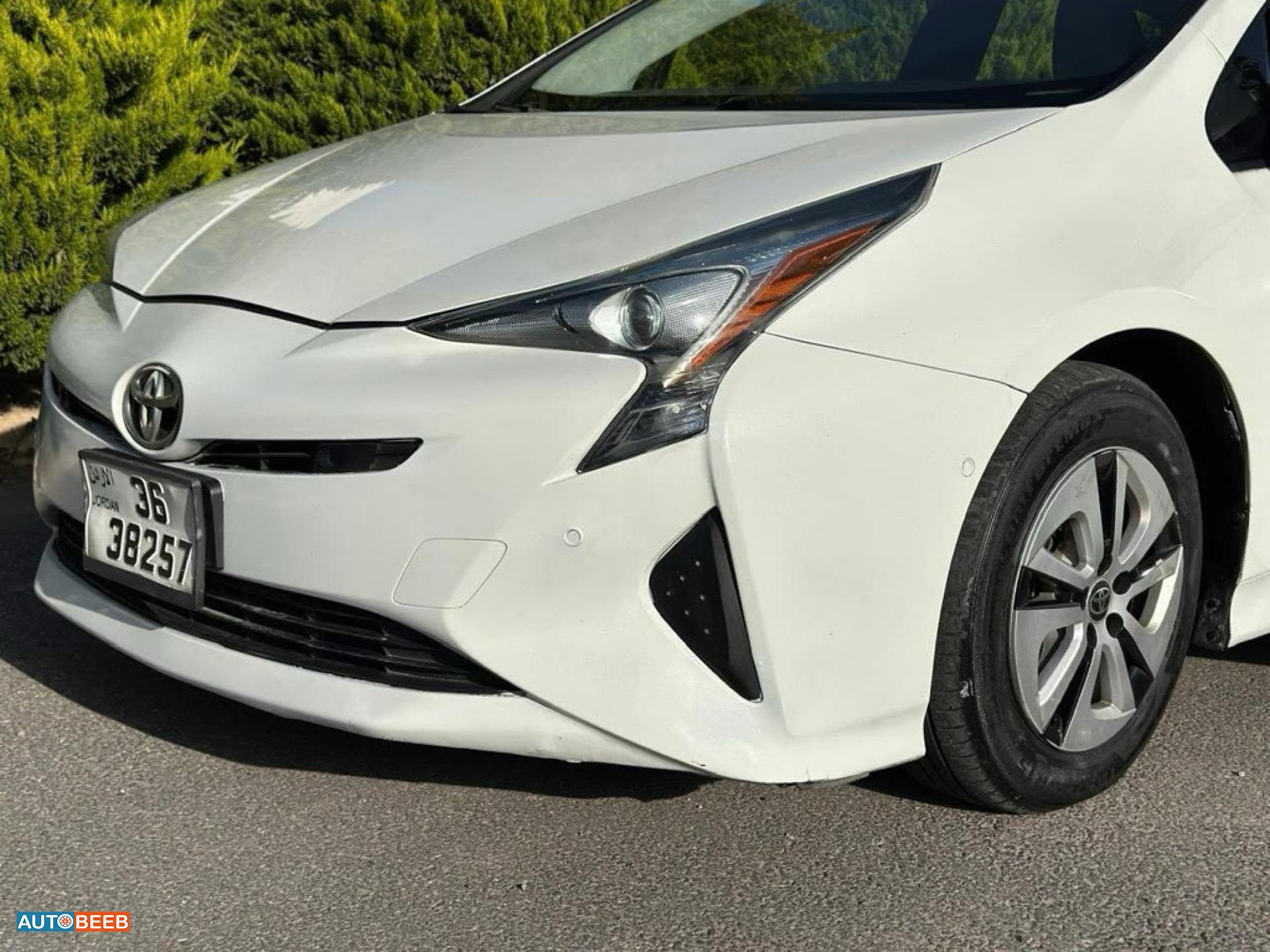 Toyota Prius 2018